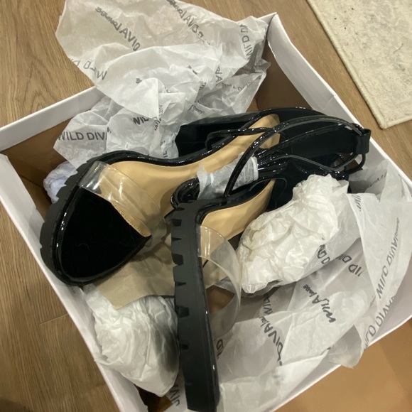 NWT Black heels with acrylic strap and leg ties - Picture 5 of 5